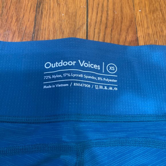 Like New Outdoor Voices TechSweat Core Shorts - Picture 4 of 7